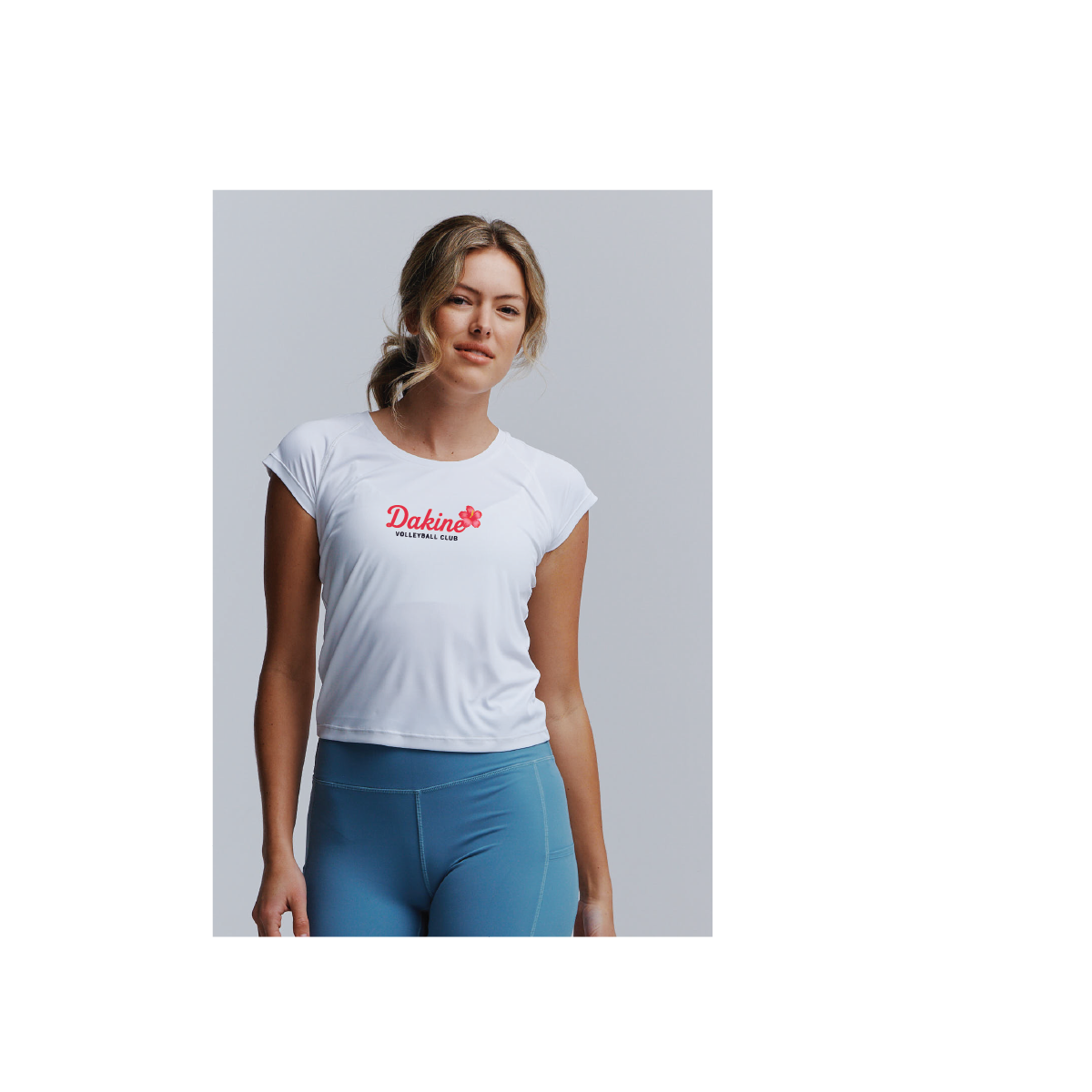 DAKINE WOMEN'S SHORT SLEEVE TECH TEE WAIST FIT
